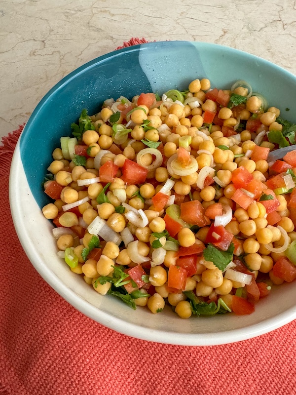 salade saine et gourmande aux pois chiches