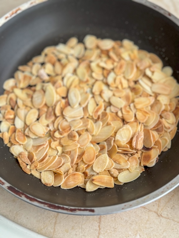 amandes effilées et torréfiées