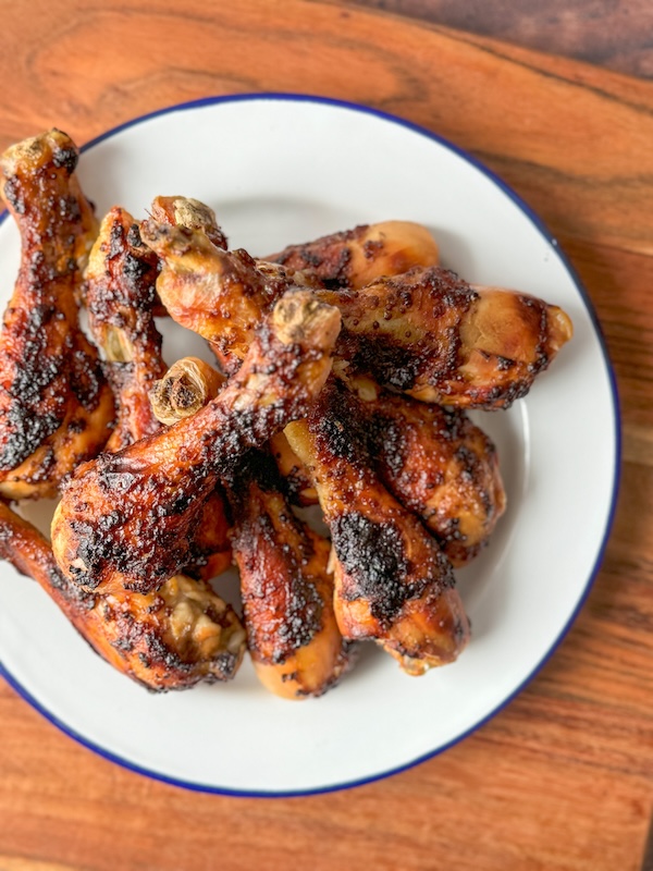 pilons de poulet à la confiture et à la moutarde