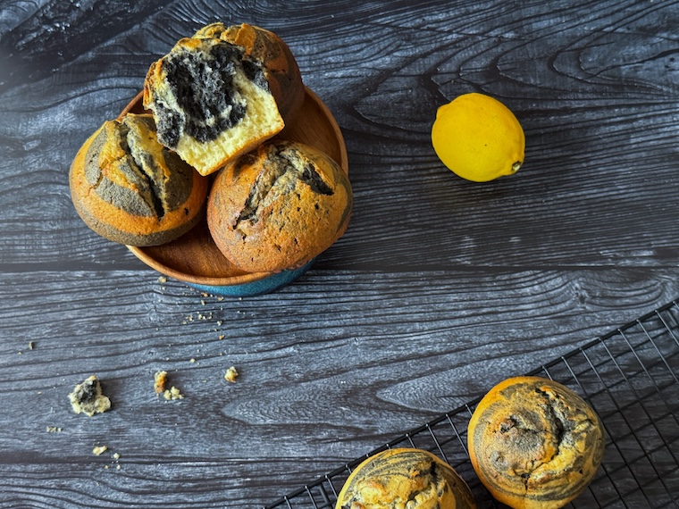 muffin au mascarpone, citron et sésame noir